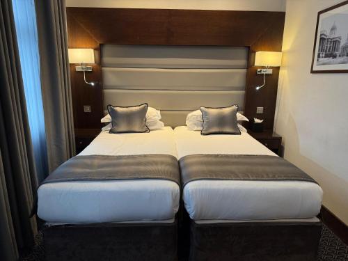 Habitación Doble Deluxe - 2 camas del hotel Park Avenue Baker Street. Foto 7