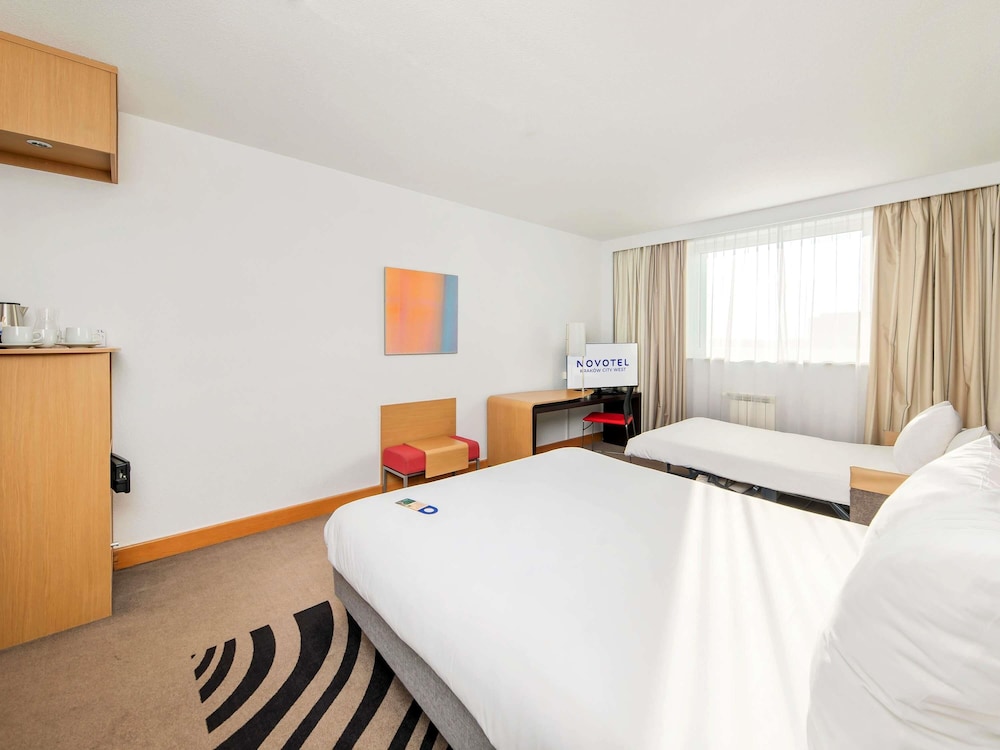 Habitación Superior del hotel Novotel Krakow City West. Foto 8