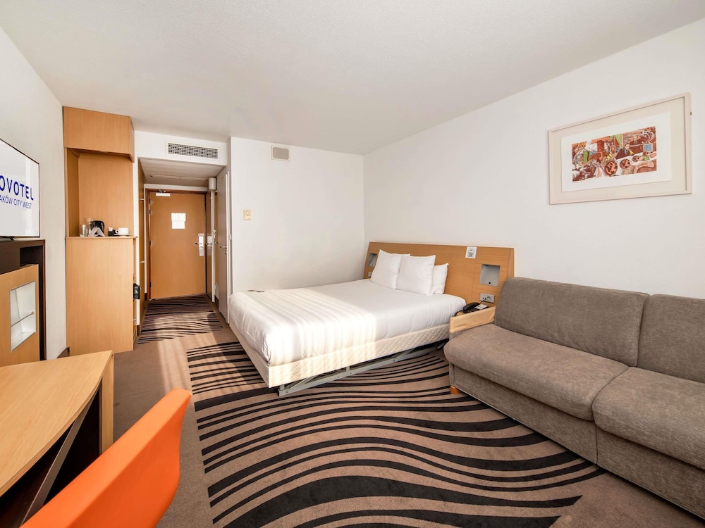 Habitación Superior del hotel Novotel Krakow City West. Foto 9