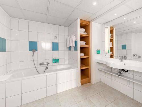 Suite del hotel Novotel Krakow City West. Foto 2