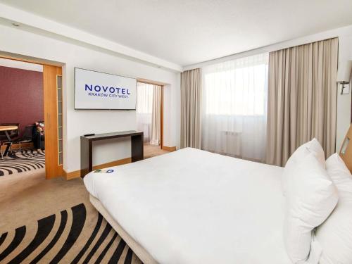 Suite del hotel Novotel Krakow City West. Foto 3