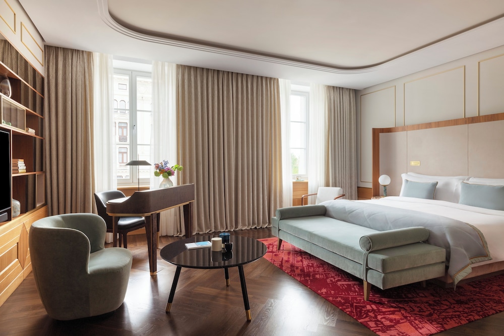 Raffles, Habitación, 1 cama de matrimonio grande del hotel Raffles Europejski Warsaw