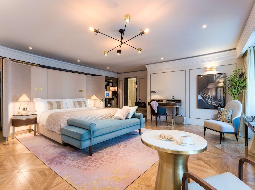 Raffles, Habitación, 1 cama de matrimonio grande del hotel Raffles Europejski Warsaw. Foto 4