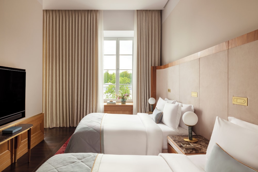 Suite ejecutiva, 2 camas de matrimonio del hotel Raffles Europejski Warsaw. Foto 4