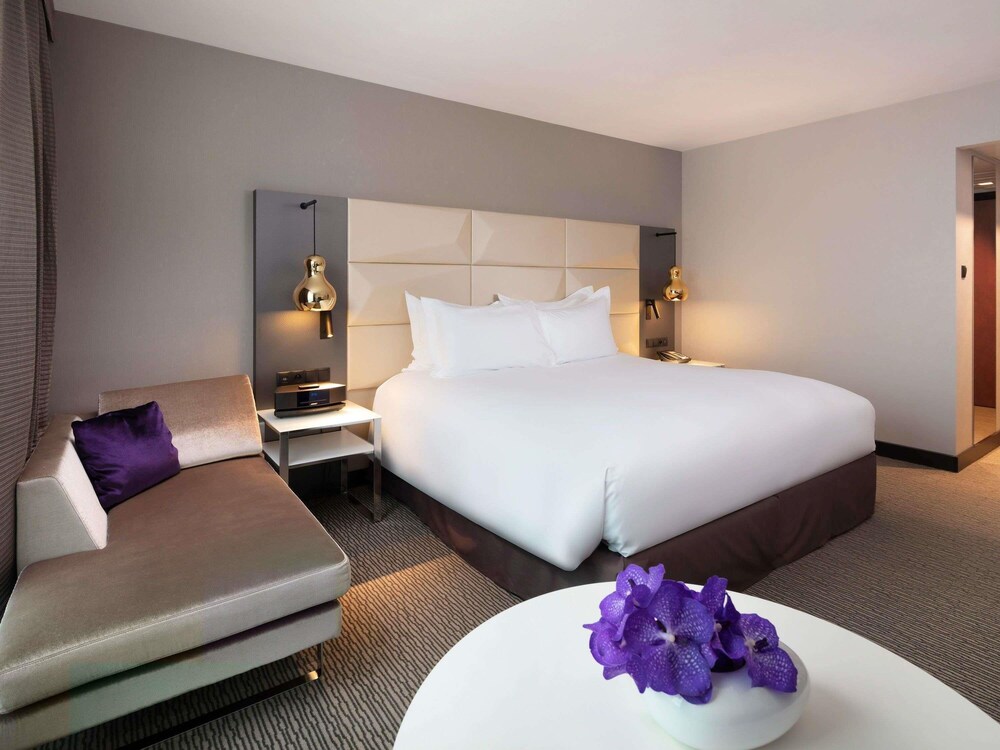 Habitación clásica, 1 cama de matrimonio grande del hotel Sofitel Warsaw Victoria