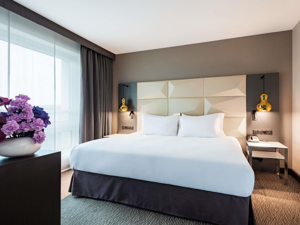 Suite junior (Separate Living room) del hotel Sofitel Warsaw Victoria. Foto 3
