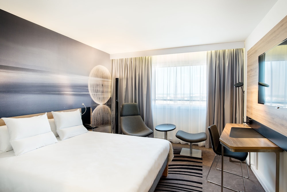 Habitación ejecutiva, 1 cama doble del hotel Novotel Warszawa Centrum. Foto 1