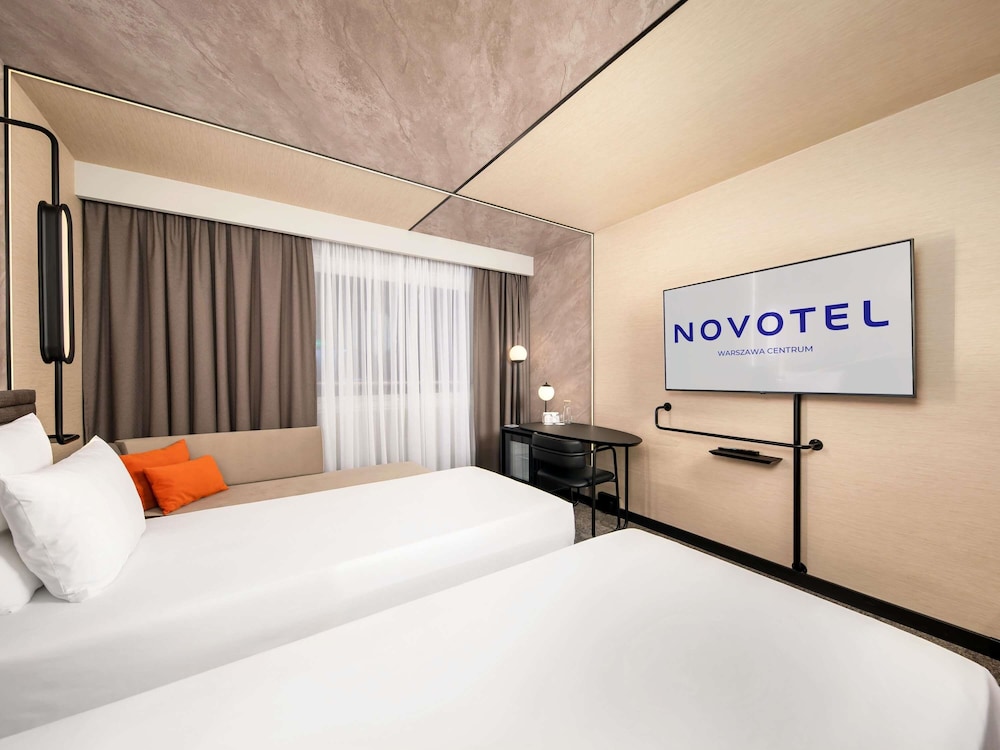 Habitación estándar con 2 camas individuales, 2 camas individuales del hotel Novotel Warszawa Centrum. Foto 1
