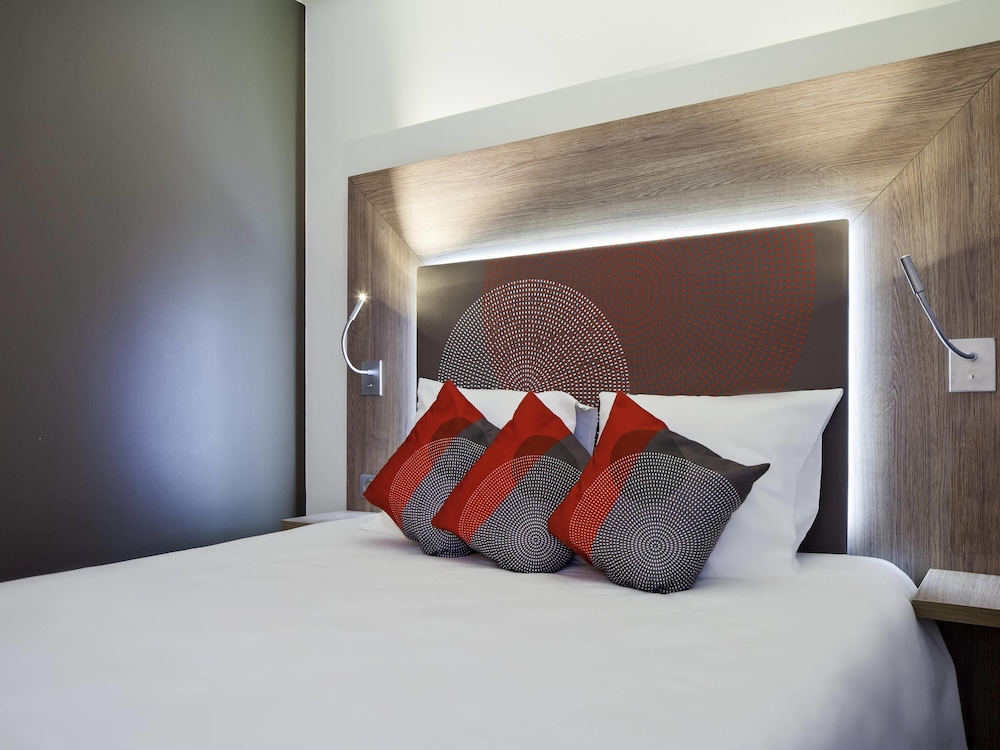 Suite junior, 1 cama de matrimonio del hotel Novotel Warszawa Centrum. Foto 7