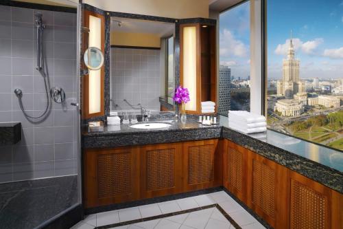 Suite Junior Esquinera del hotel Warsaw Presidential. Foto 2