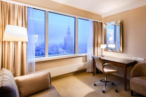 Suite Junior Esquinera del hotel Warsaw Presidential. Foto 3