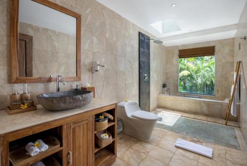 Habitación Doble Deluxe - 1 o 2 camas del hotel The Sankara Resort By Pramana. Foto 4