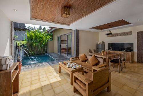 Villa con 2 dormitorios y piscina privada del hotel The Sankara Resort By Pramana. Foto 3