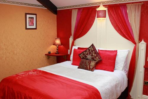 Habitación Doble Grande del hotel The Pitstop. Foto 3