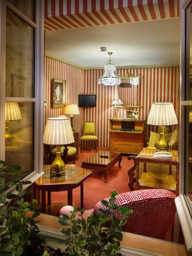 Suite del hotel Duc De Saint-Simon Saint Germain. Foto 5