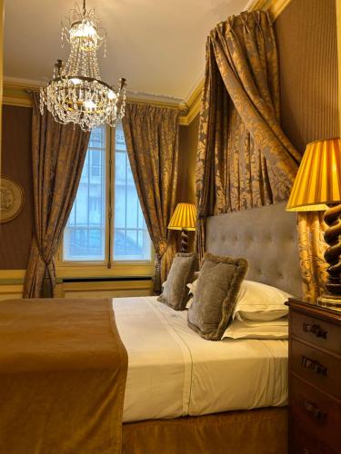 Suite del hotel Duc De Saint-Simon Saint Germain. Foto 8