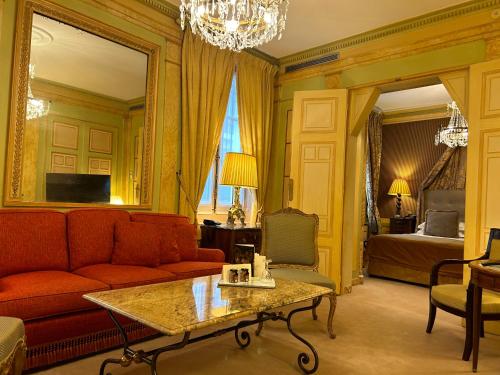 Suite del hotel Duc De Saint-Simon Saint Germain. Foto 10
