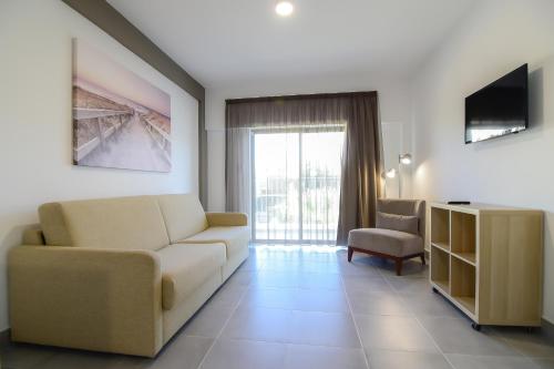 Apartamento Superior del hotel Bayside Salgados. Foto 2