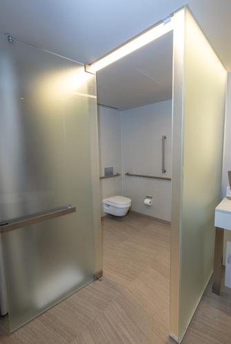 Alojamiento Deluxe adaptado para personas con discapacidad - 1 cama extragrande del hotel The Knickerbocker. Foto 1