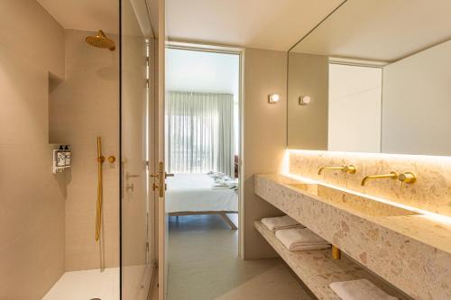 Suite Premium con vistas al mar del hotel Ozadi Altura Beach Resort. Foto 1
