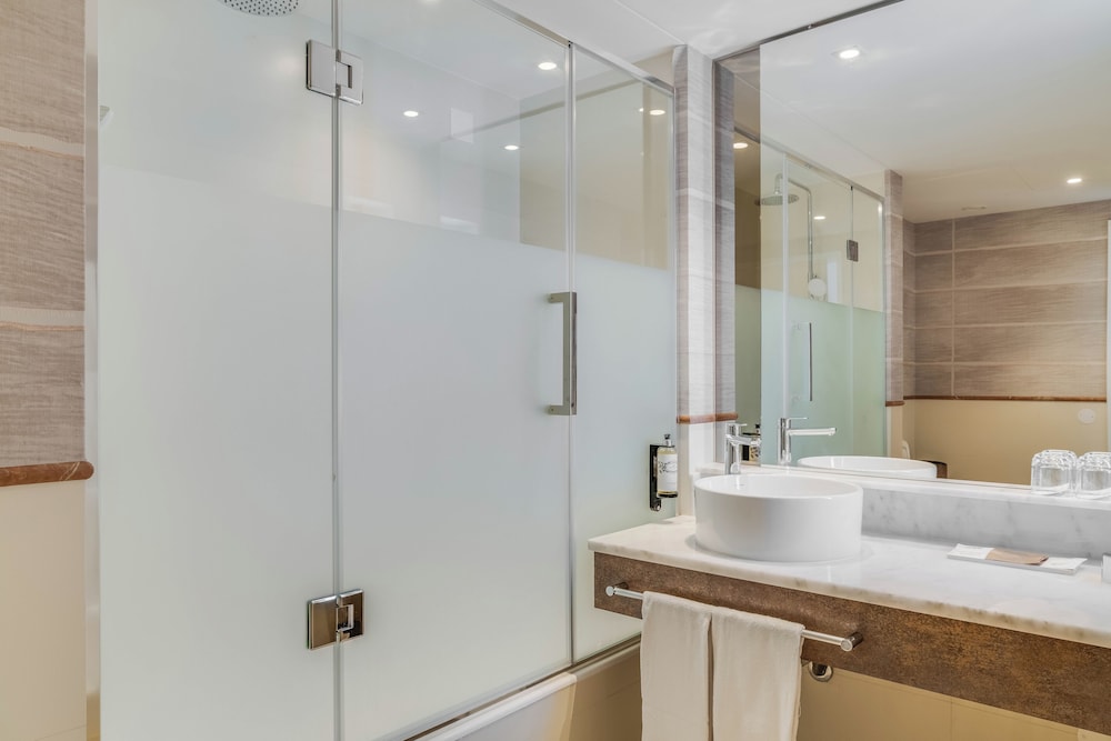 Habitación familiar, vistas al mar (Superior) del hotel Pestana Blue Alvor Beach - All Inclusive. Foto 5