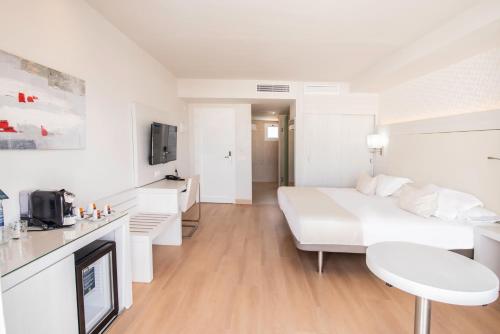 Double Select del hotel Aequora Lanzarote Suites. Foto 5