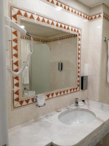 Habitación Doble del hotel Mónaco. Foto 6