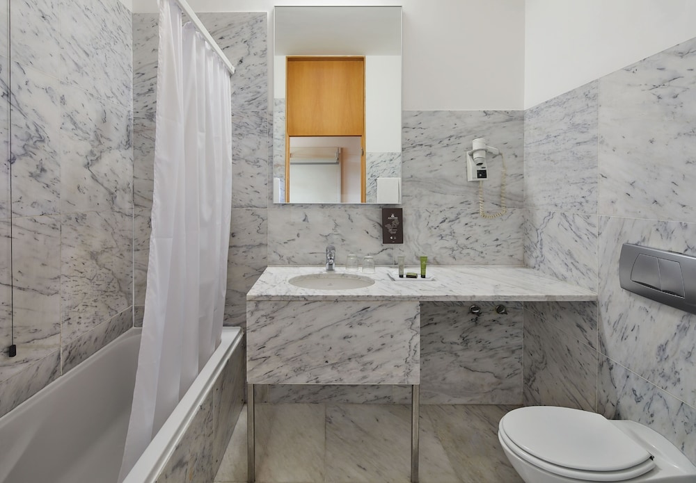 Habitación Premium del hotel Occidental Faro. Foto 5