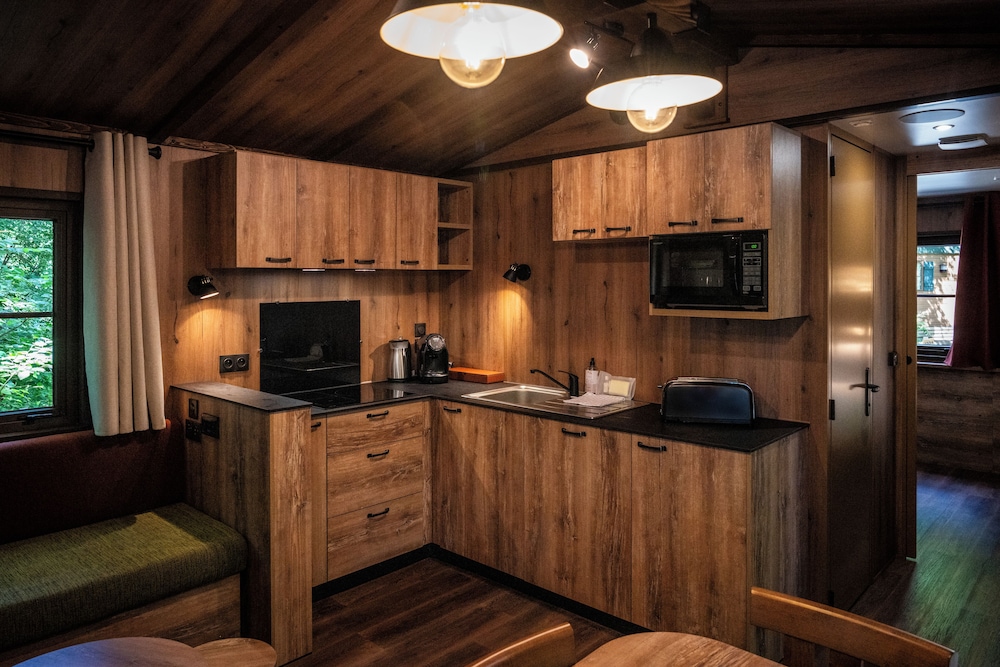 New Standard Cabin del hotel Disney Davy Crockett Ranch. Foto 4