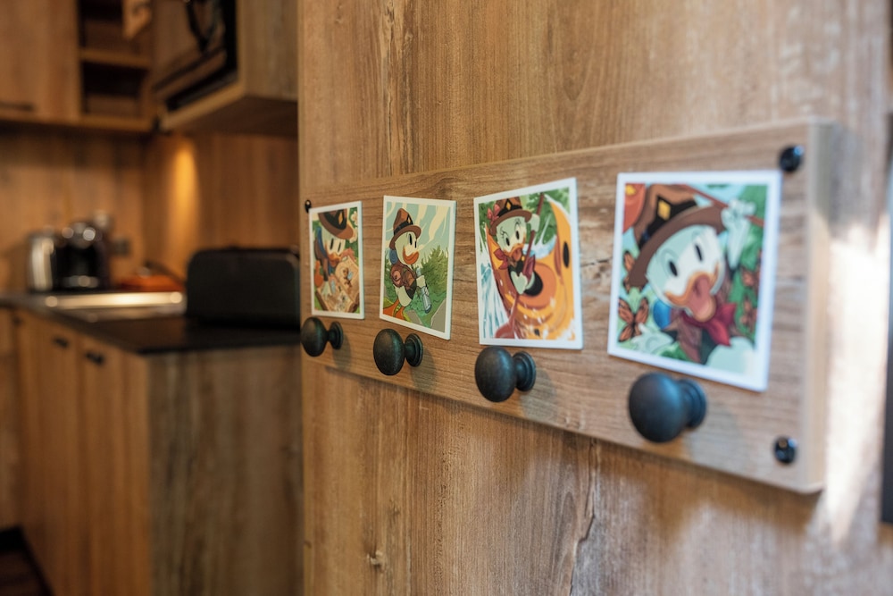 New Standard Cabin - near facilities del hotel Disney Davy Crockett Ranch. Foto 3