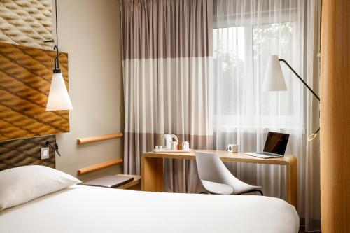 Habitación Doble Sweet del hotel Ibis London Barking. Foto 8