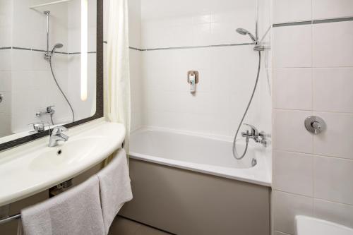 Habitación Doble del hotel Ibis Southampton Centre. Foto 4