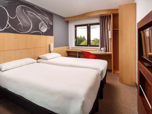 Habitación Doble - 2 camas del hotel Ibis Southampton Centre. Foto 7