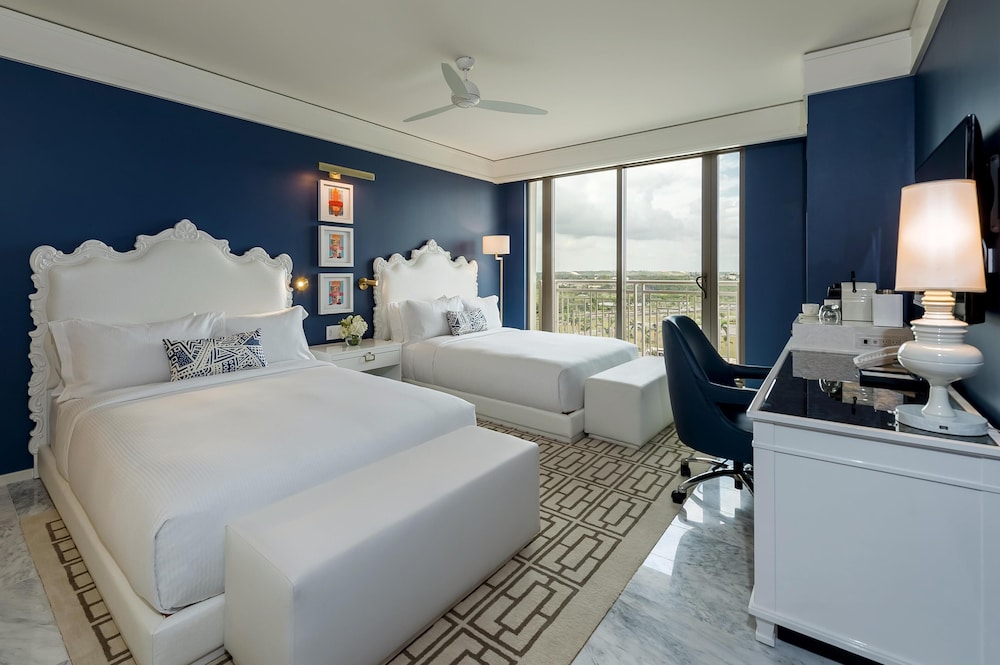 Habitación Grand, 2 camas de matrimonio del hotel Grand Hyatt Baha Mar. Foto 2