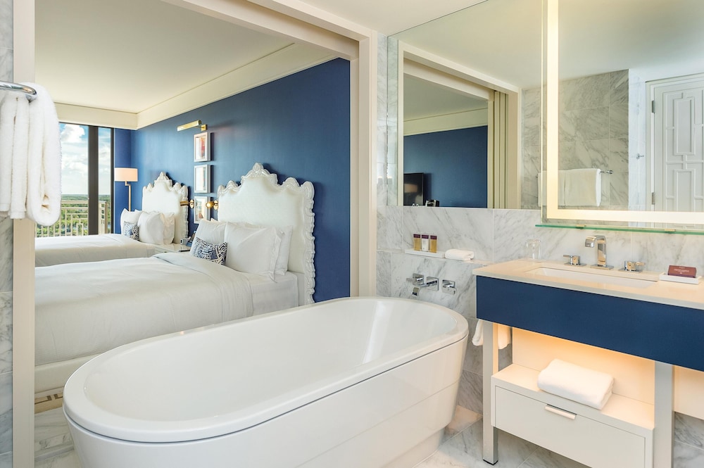 Habitación Grand, 2 camas de matrimonio del hotel Grand Hyatt Baha Mar. Foto 8
