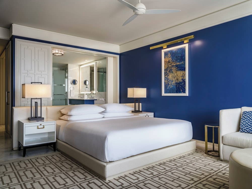 Habitación Grand, 1 cama de matrimonio grande del hotel Grand Hyatt Baha Mar. Foto 2