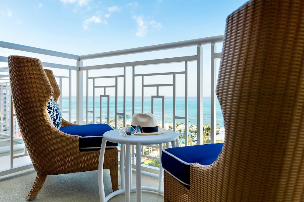 Habitación, 1 cama de matrimonio grande, balcón, vistas al mar del hotel Grand Hyatt Baha Mar