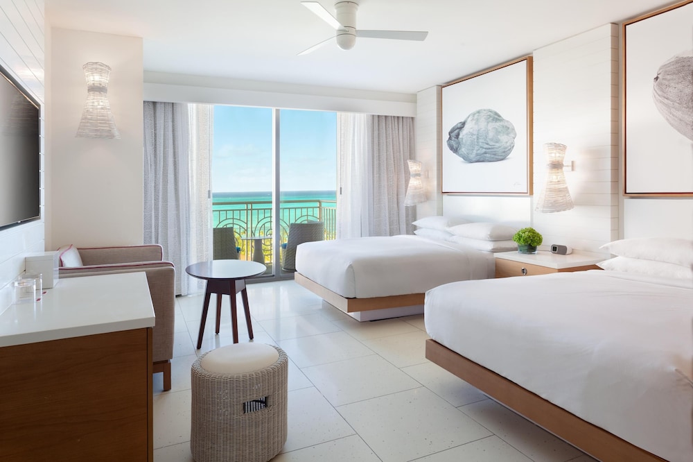 Habitación, 2 habitaciones, vistas al mar (Residence, West Tower) del hotel Grand Hyatt Baha Mar. Foto 4