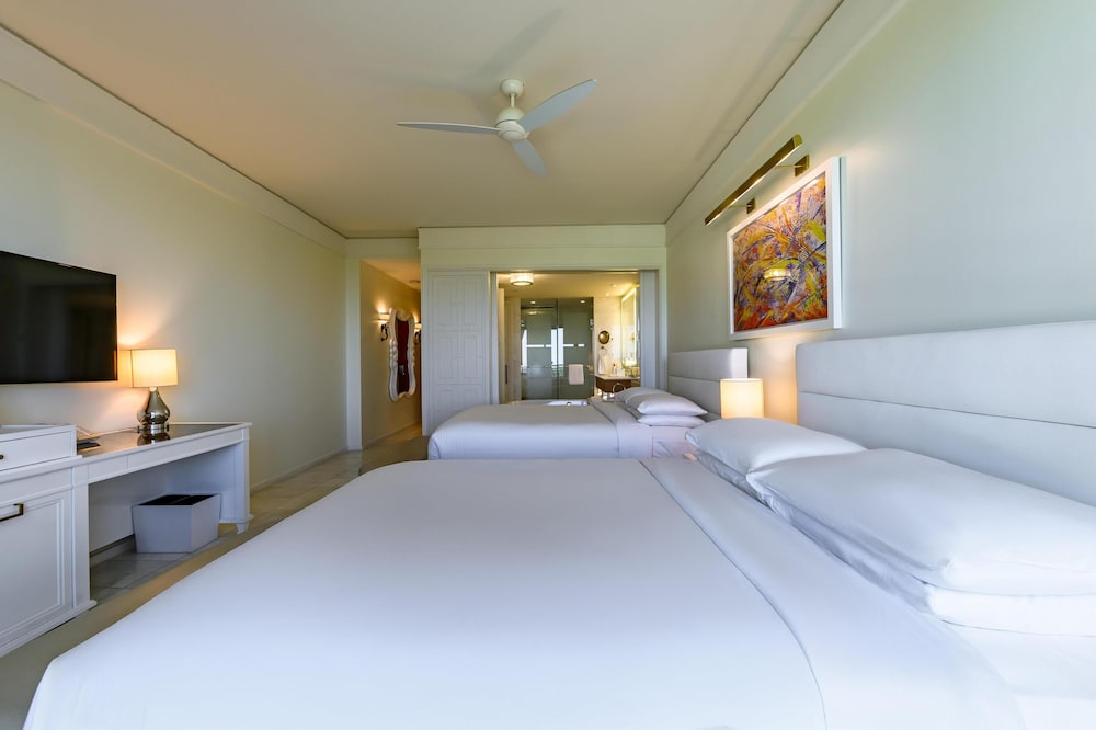 Habitación, 2 camas de matrimonio (Fountain View Reserve) del hotel Grand Hyatt Baha Mar. Foto 5
