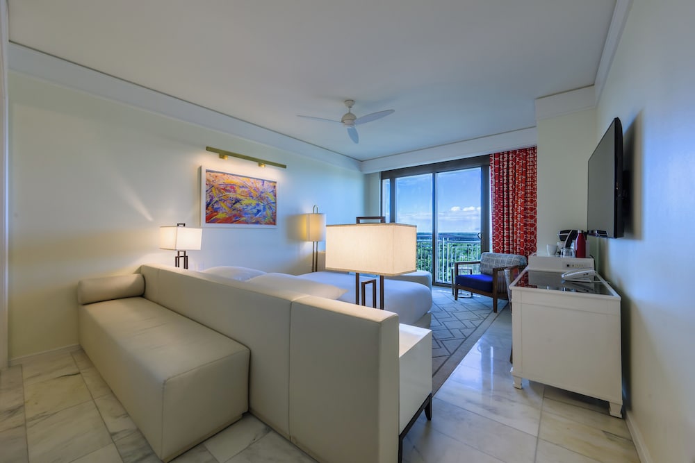 Habitación, 1 cama de matrimonio grande (Fountain View Reserve) del hotel Grand Hyatt Baha Mar. Foto 1