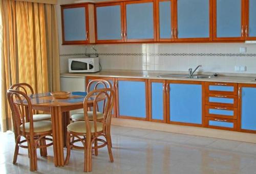 Apartamento de 1 dormitorio con paquete de Año Nuevo del hotel Calema Avenida Jardim. Foto 2
