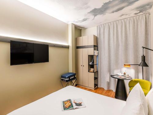 Habitación Doble Premium del hotel Ibis Lisboa Parque Das Naçoes. Foto 1