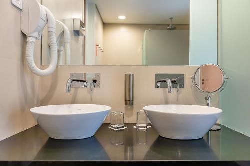 Suite del hotel Ibis Lisboa Parque Das Naçoes. Foto 16