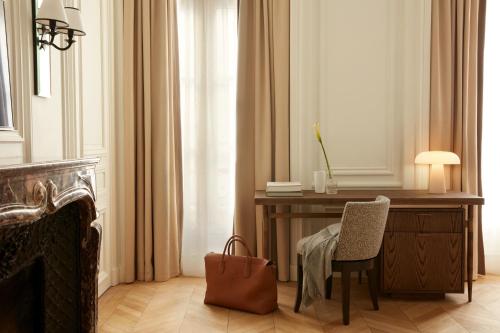 Habitación Prestige del hotel Maison Delano Paris. Foto 3