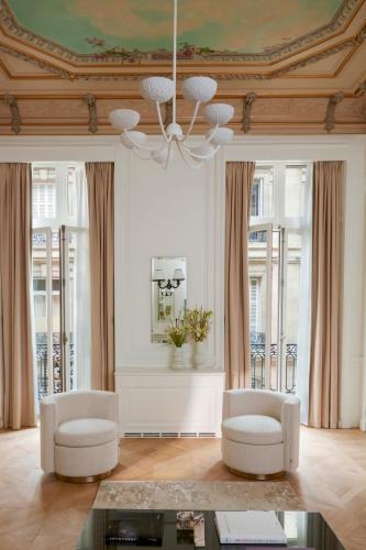 Suite Grand Histórica del hotel Maison Delano Paris. Foto 5