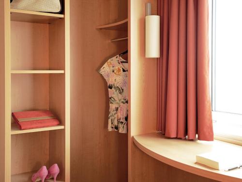 Habitación Doble Estándar del hotel Ibis Lisboa Sintra. Foto 3
