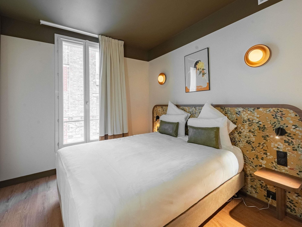 Habitación Classic - Una cama doble del hotel Mercure Paris Levallois Perret. Foto 3