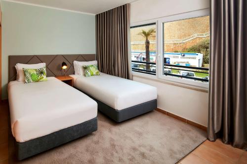 Apartamento 2 habitaciones del hotel NH Marina Portimao Resort. Foto 4