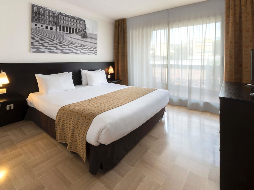 Apartamento de 1 dormitorio con vistas a la ciudad del hotel Adagio Nice Promenade Des Anglais. Foto 4