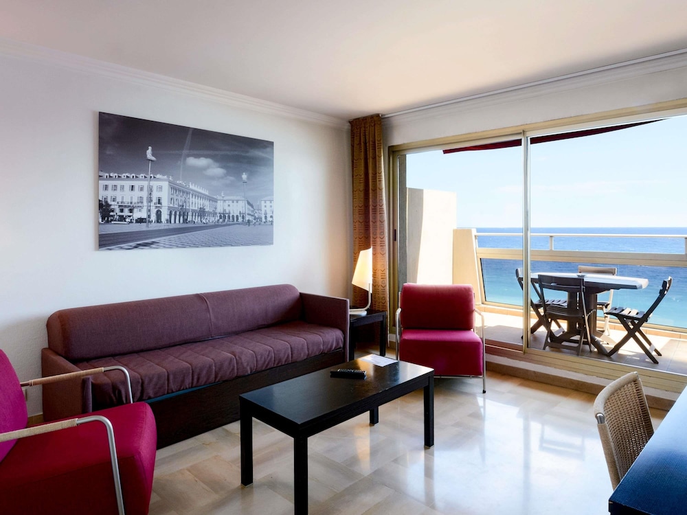 Apartamento de 1 dormitorio con vistas al mar del hotel Adagio Nice Promenade Des Anglais. Foto 2